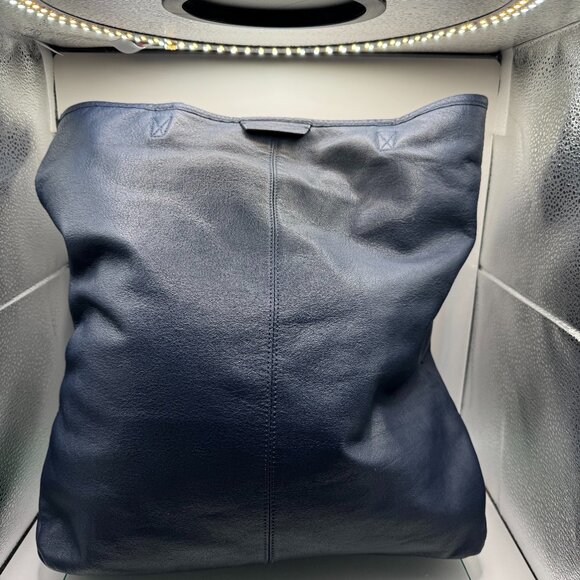 Leatherology Uptown Vertical Tote Navy Blue - Picture 2 of 3